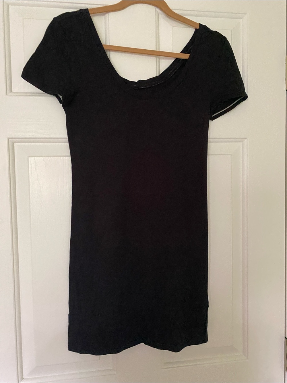 American Eagle Outfitters Black Scoop Neck Short Sleeve Tee Mini Dress - medium